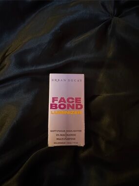 Urban Decay Half Baked Box - Brown & White Text